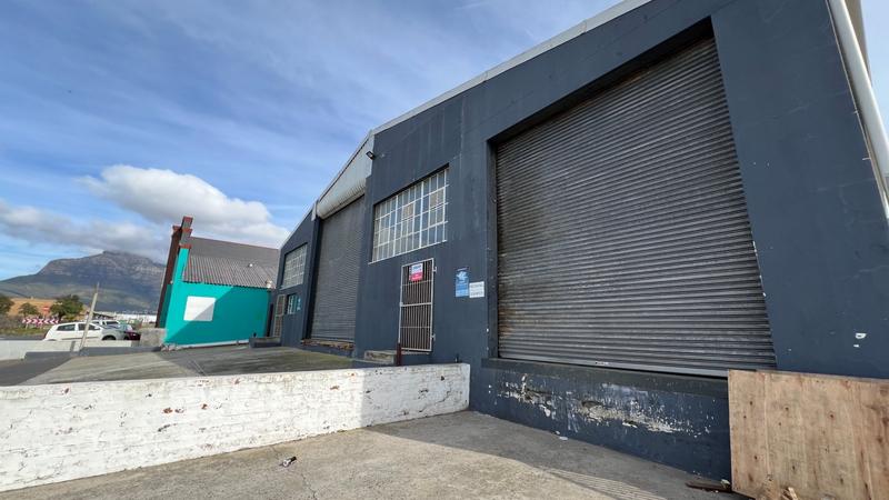 To Let commercial Property for Rent in Paarden Eiland Western Cape